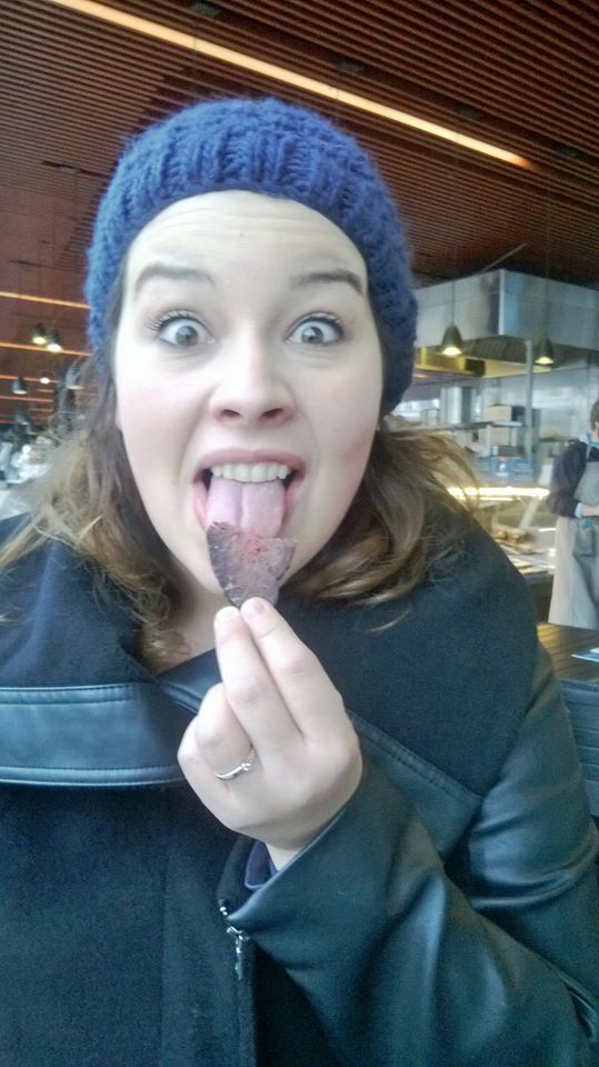 Fly Away American Eating Whale Bergen